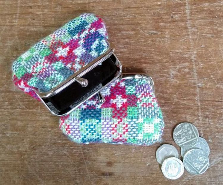 Picture of Small Tapestry Purse - 26