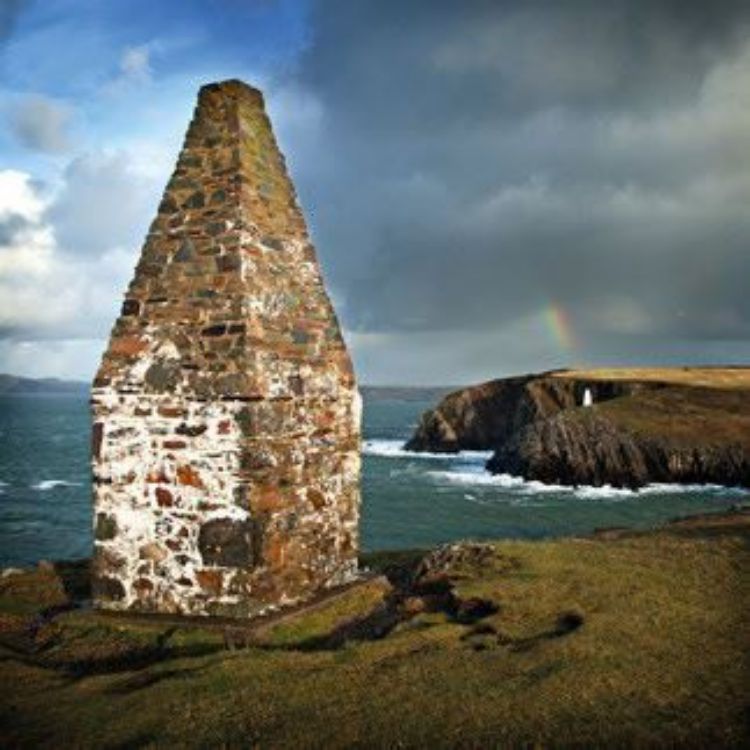 Picture of Harbour Markers at Porthgain