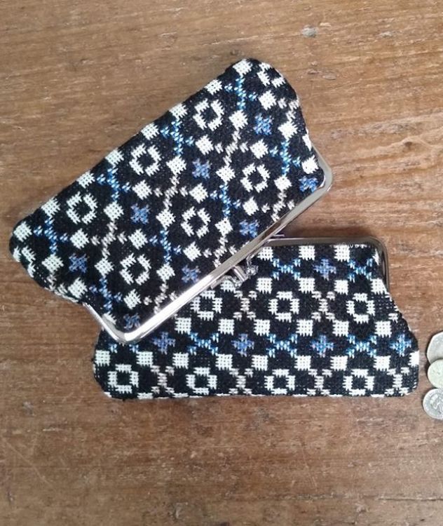 Picture of Large Purse - 04