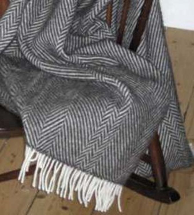 Picture of Jacobs Wool Brown Classic Throw