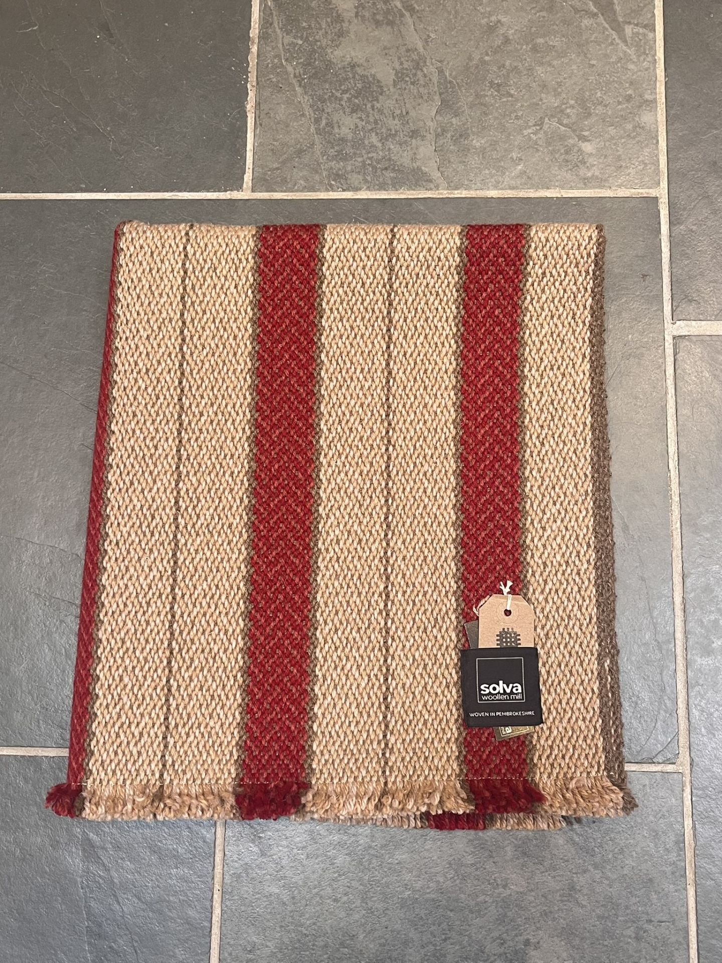Red Dyffryn runner. Solva Woollen Mill
