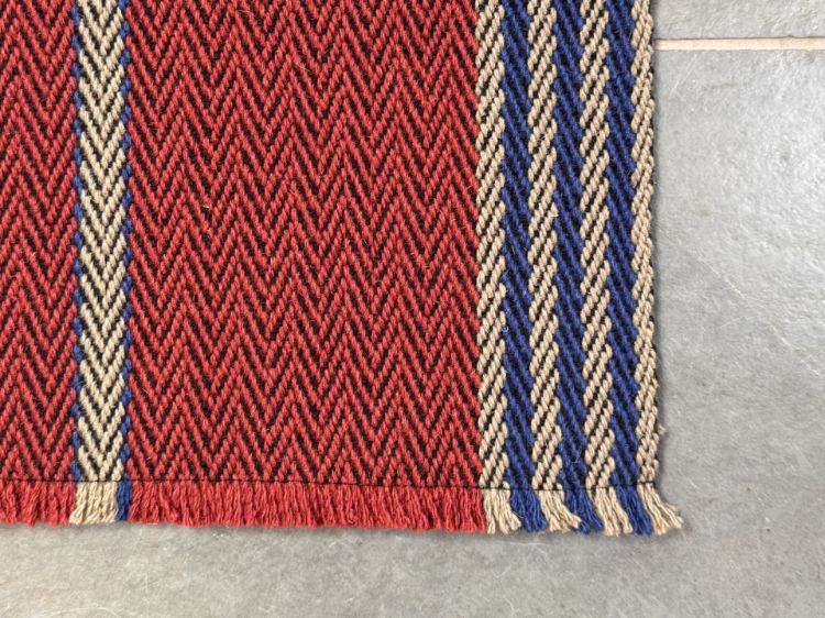 Picture of Teilo Red Runner