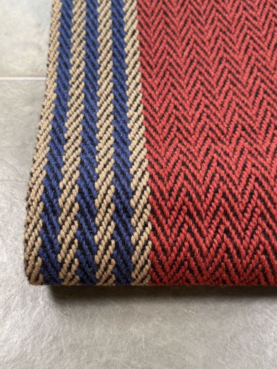 Picture of Teilo Red Runner